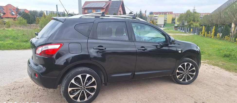 Nissan Qashqai cena 33900 przebieg: 217000, rok produkcji 2011 z Jędrzejów małe 92